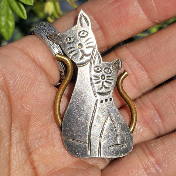 Taxco Jewelry - Vintage TAXCO mom cat and kitten pair solid 925 sterling silver and brass brooch